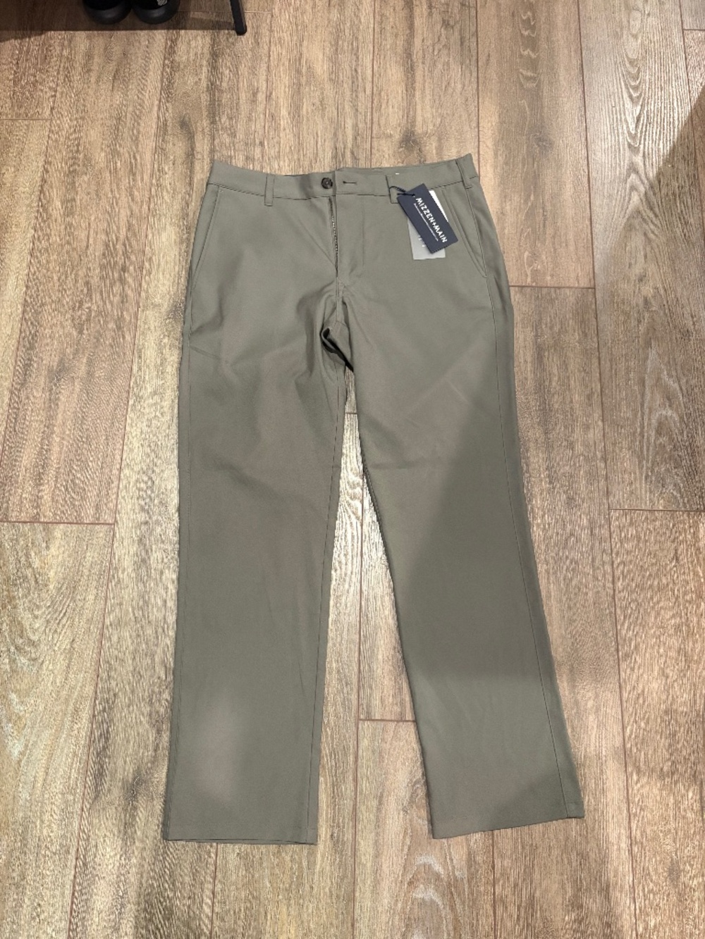 Mizzen + Main Baron Chino Athletic Fit Performance Pants Olive Green 32x30 NWT